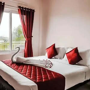 https://resort-towersky-hill-concern-of-pinky-holidays.kerala-hotels.net